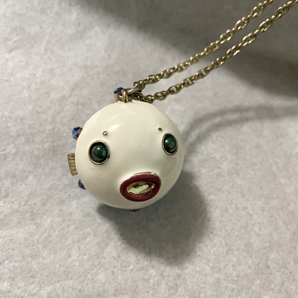 Betsey Johnson blowfish necklace